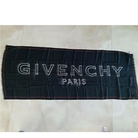 100% AUTHENTIC GIVENCHY PARIS LOGO print Fringe UNISEX SCARF, MADE IN IT… - Picture 1 of 12